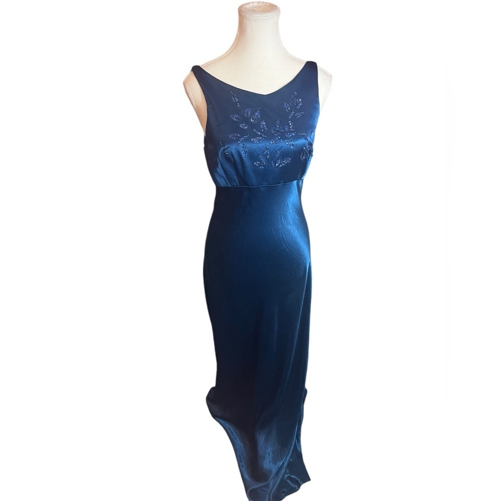 Slinky satin full length vintage royal blue evening dress Y2K size small